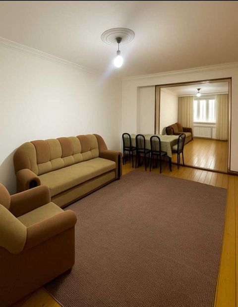 Satılır 3 otaqlı köhnə tikili 70 m² — Bakı