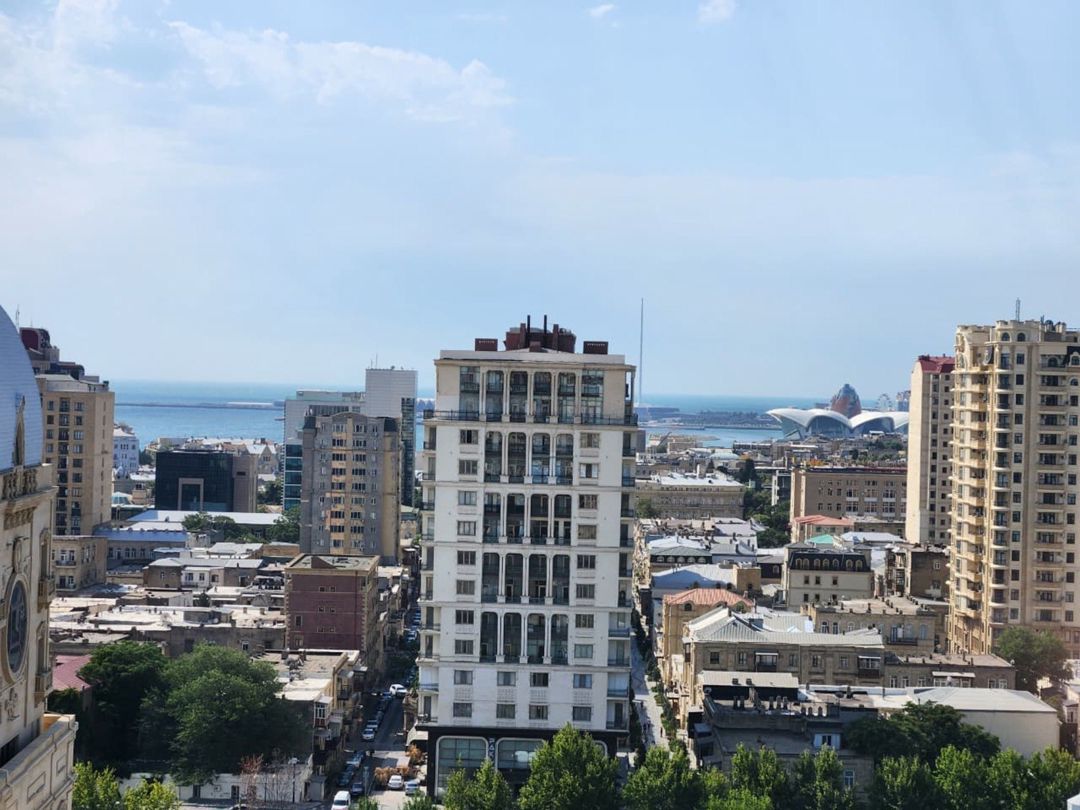 İcarəyə verilir 3 otaqlı yeni tikili 137 m² — Mənzil, Bakı (9)