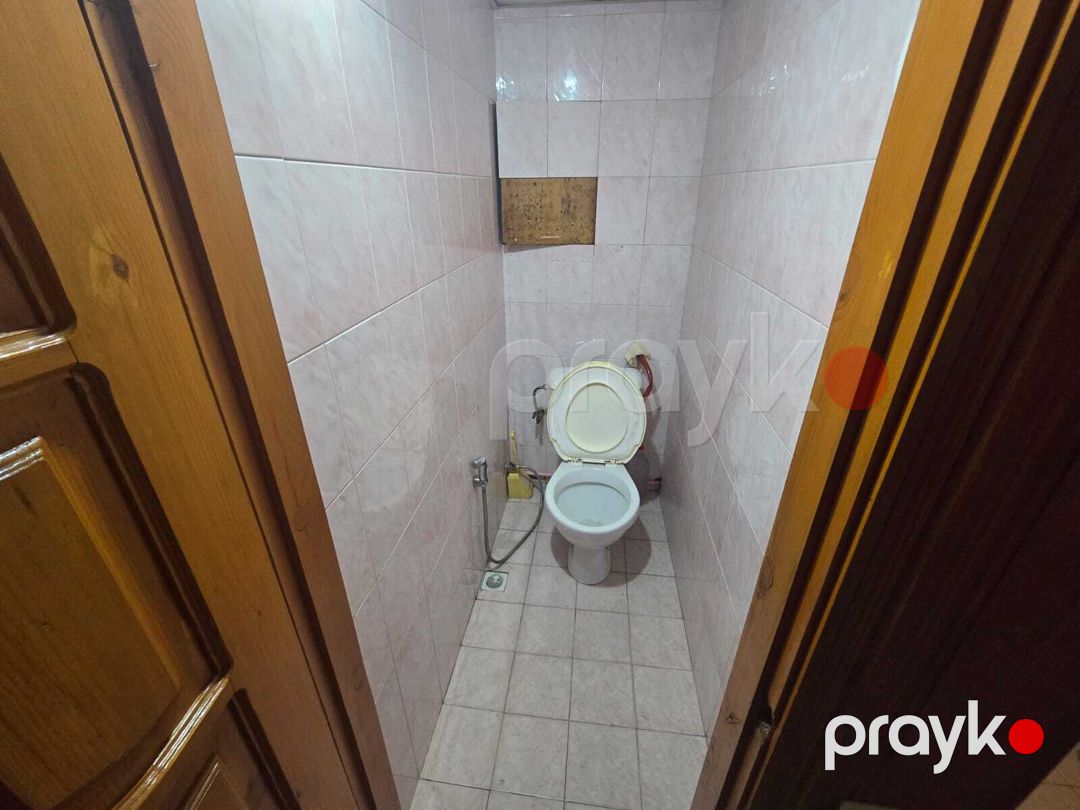 İcarəyə verilir 2 otaqlı köhnə tikili 66 m² — Mənzil, Bakı (4)