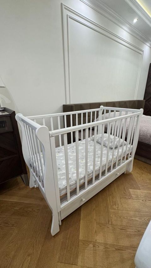 Besik – 60 AZN - Rusiyada istehsal - Ortopedik matrass ilə birlikdə — Bakı