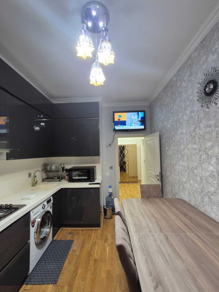 3-otaqlı yeni tikili, Özbəkistan küç. 7, 105 m² — Mənzil, Bakı (8)