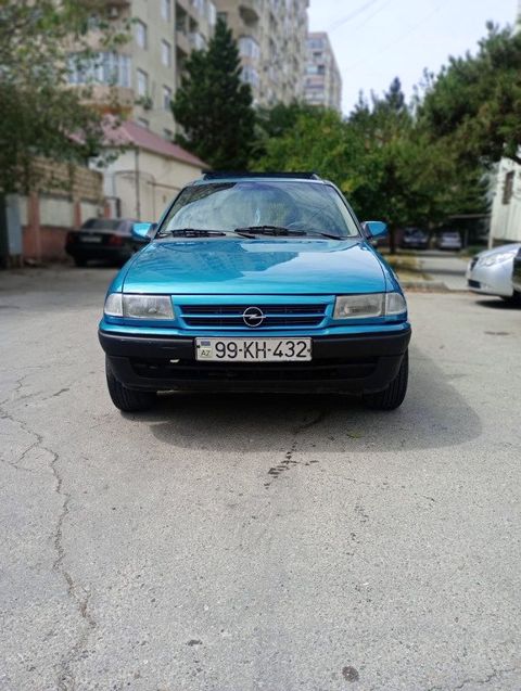 Opel Astra, 1.6 L, 1994 il, 405 000 km — Bakı