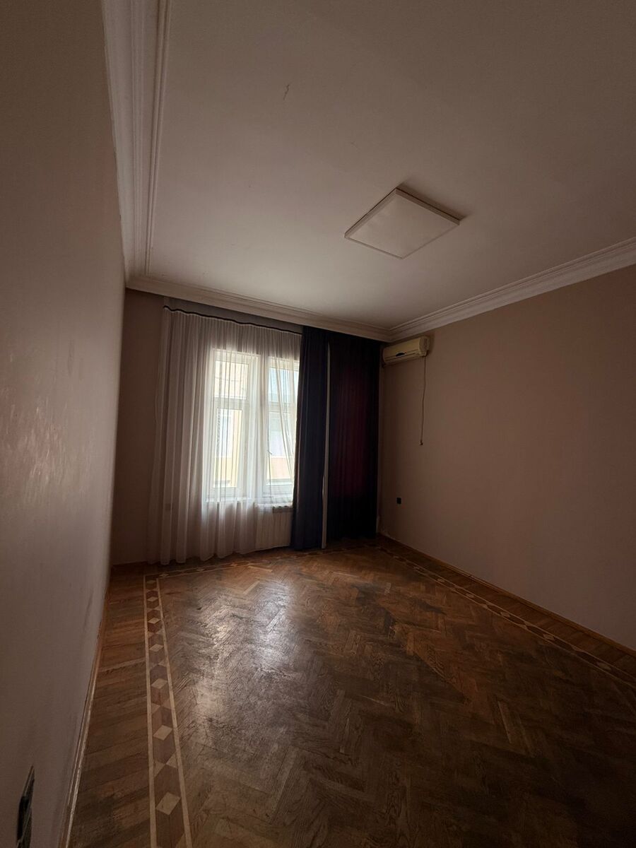 Satılır 8 otaqlı həyət evi/bağ evi 850 m² — Ev, villa, Bakı (11)