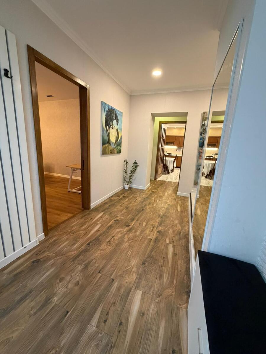 Satılır 5 otaqlı həyət evi/bağ evi 250 m² — Ev, villa, Bakı (6)