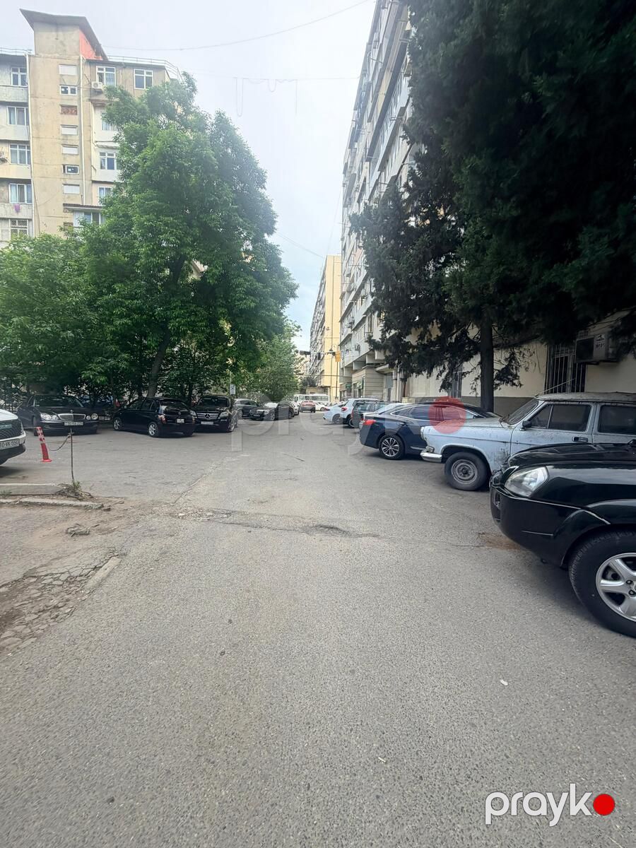 Satılır 3 otaqlı köhnə tikili 100 m² — Mənzil, Bakı (11)