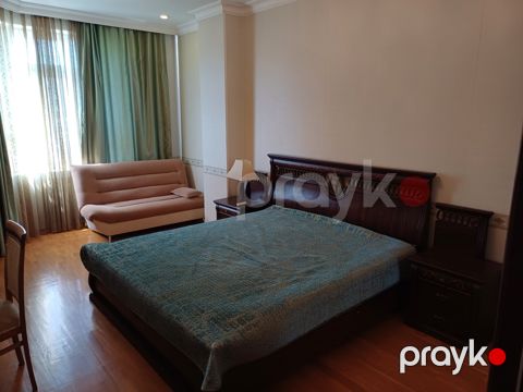 İcarəyə verilir 4 otaqlı yeni tikili 220 m²