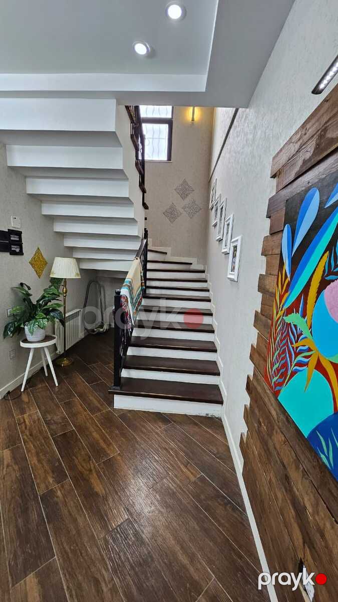Satılır 4 otaqlı həyət evi/bağ evi 200 m² — Ev, villa, Bakı (12)