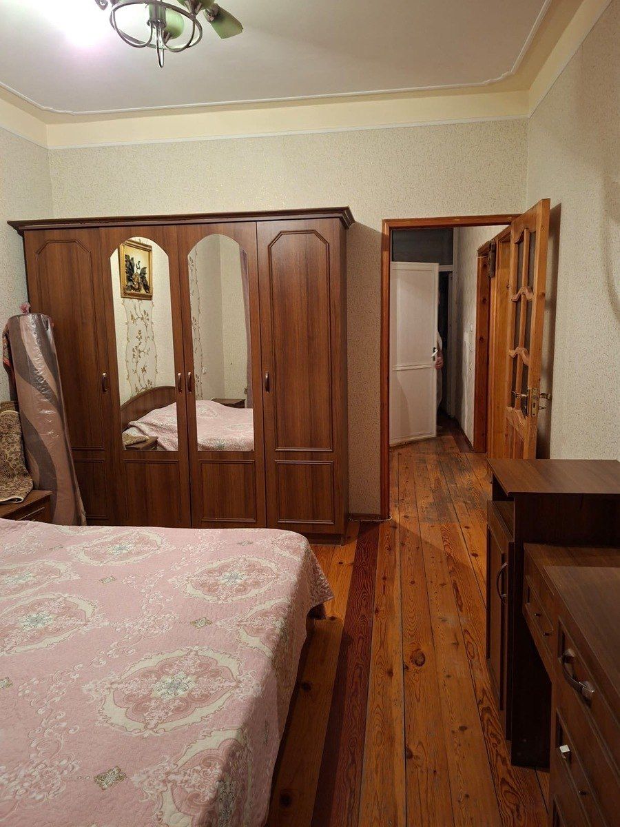 Satılır 3 otaqlı köhnə tikili 85 m² — Mənzil, Bakı (3)