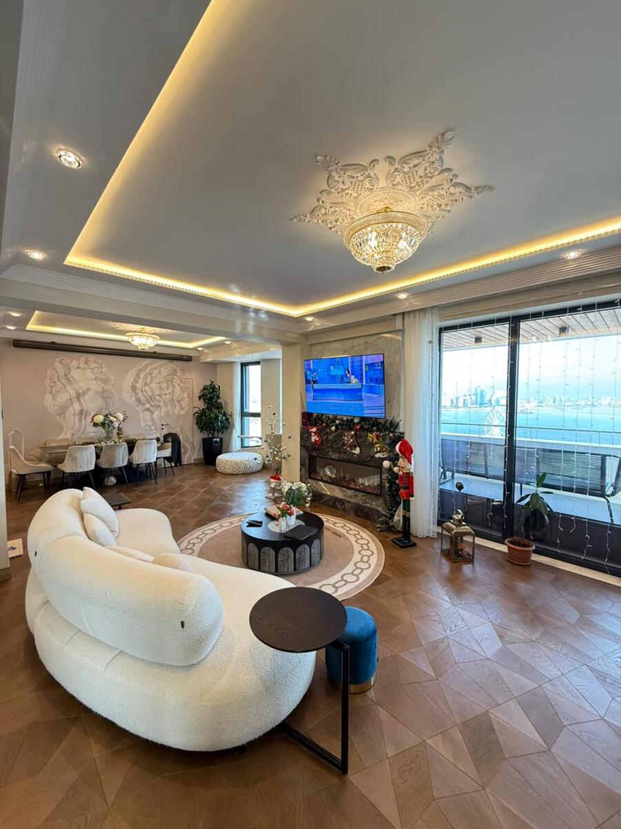 Satılır 5 otaqlı yeni tikili 231 m² — Mənzil, Bakı (8)