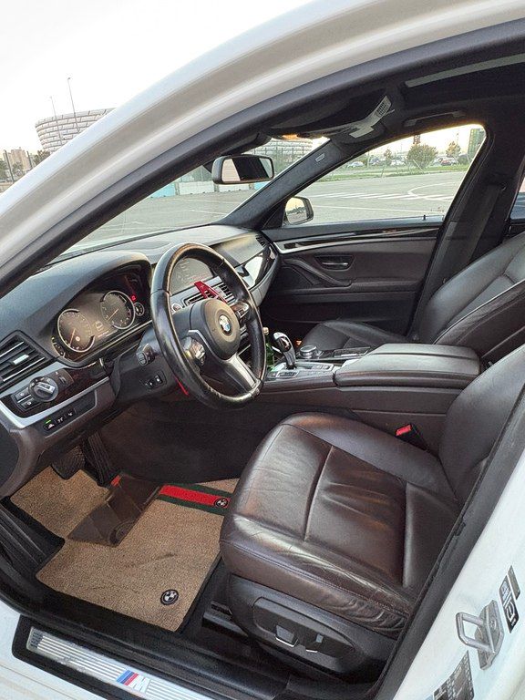 BMW 528, 2.0 L, 2016 il, 175 000 km — Avtomobillər, Bakı (9)