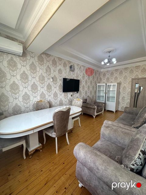 İcarəyə verilir 3 otaqlı yeni tikili 85 m²