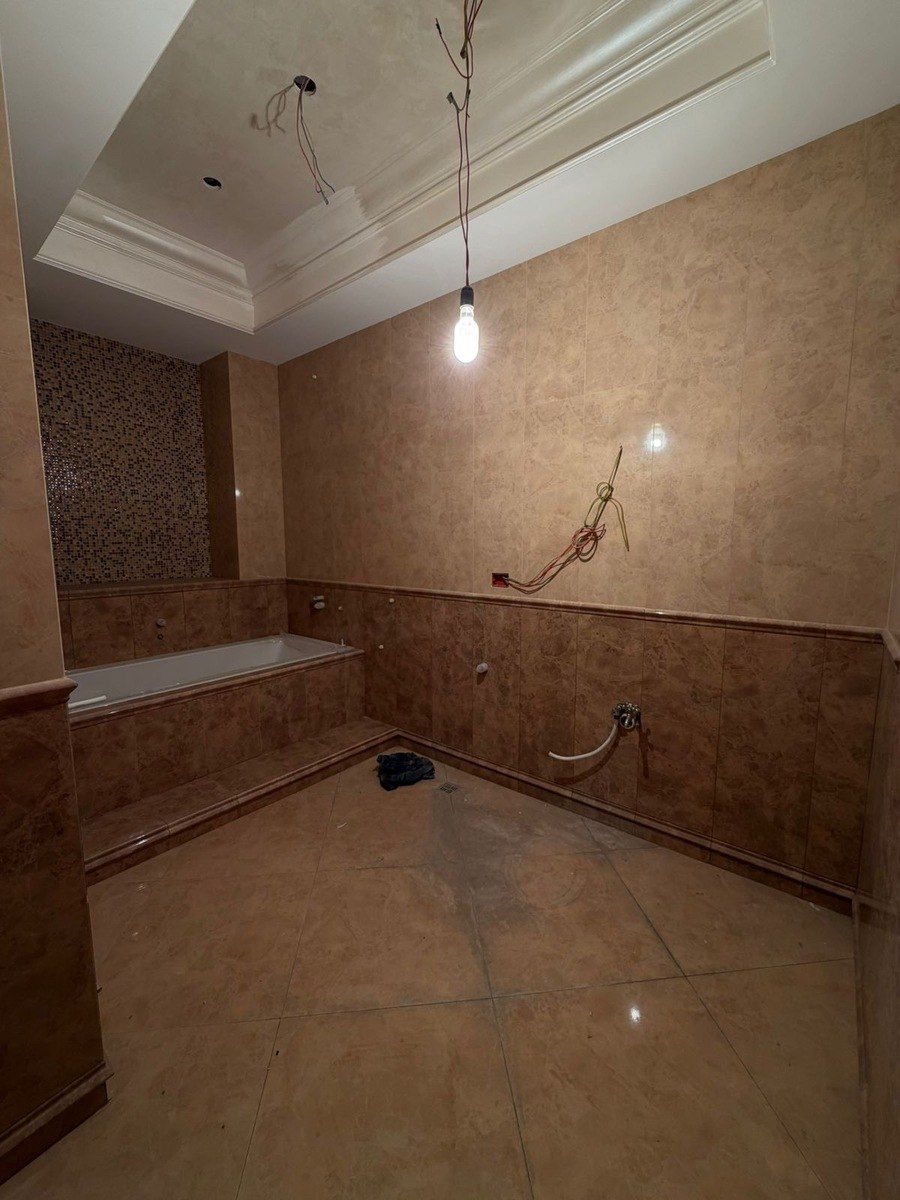 Satılır 4 otaqlı yeni tikili 200 m² — Mənzil, Bakı (12)