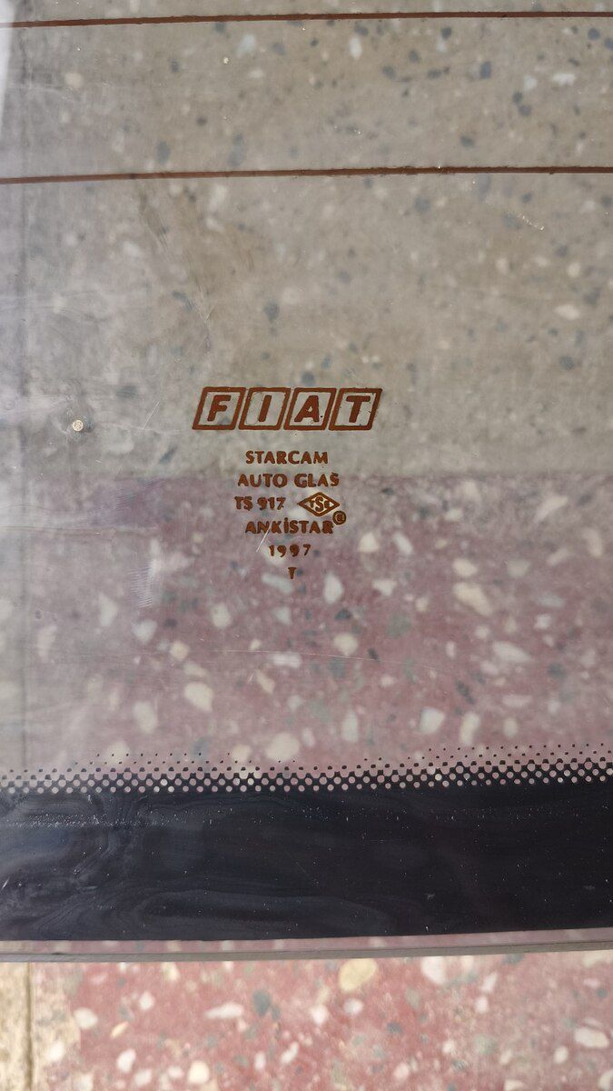 Lada (VAZ) 2106, 2107, 21011 arxa şüşəsi — Ehtiyat hissələri və aksesuarlar, Bakı (2)