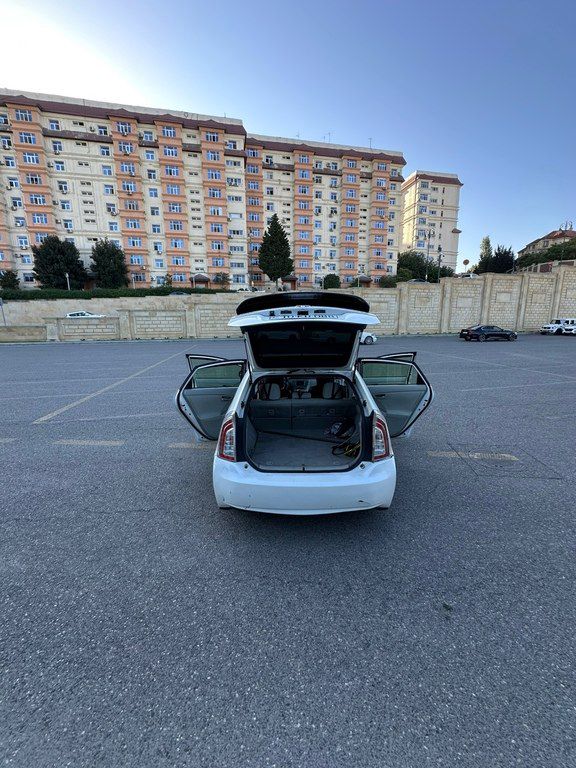 Toyota Prius, 1.8 L, 1.3 kWh, 2013 il, 289 682 km — Avtomobillər, Bakı (9)
