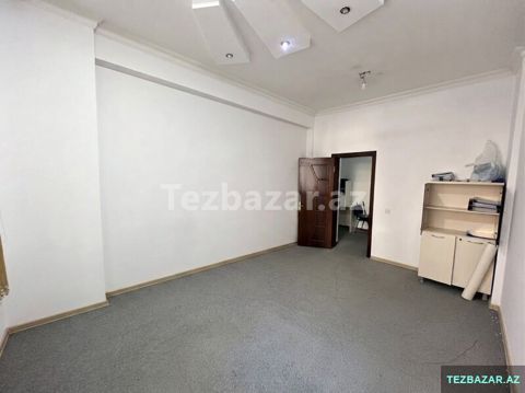 18 m² Otaq İcarəyə Verilir — Bakı