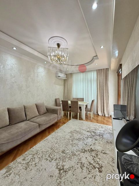 Satılır 3 otaqlı yeni tikili 90 m²