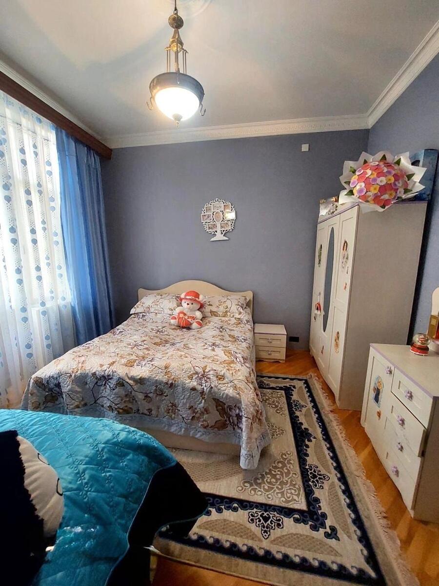 Satılır 6 otaqlı həyət evi/bağ evi 300 m² — Ev, villa, Bakı (10)