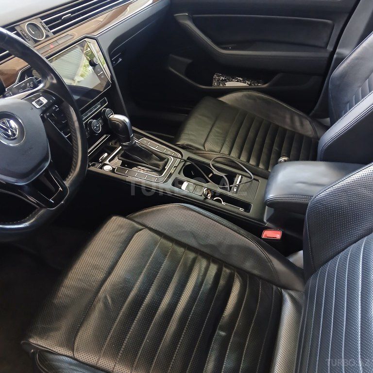 Volkswagen Passat, 1.8 L, 2018 il, 225 000 km — Avtomobillər, Bakı (8)