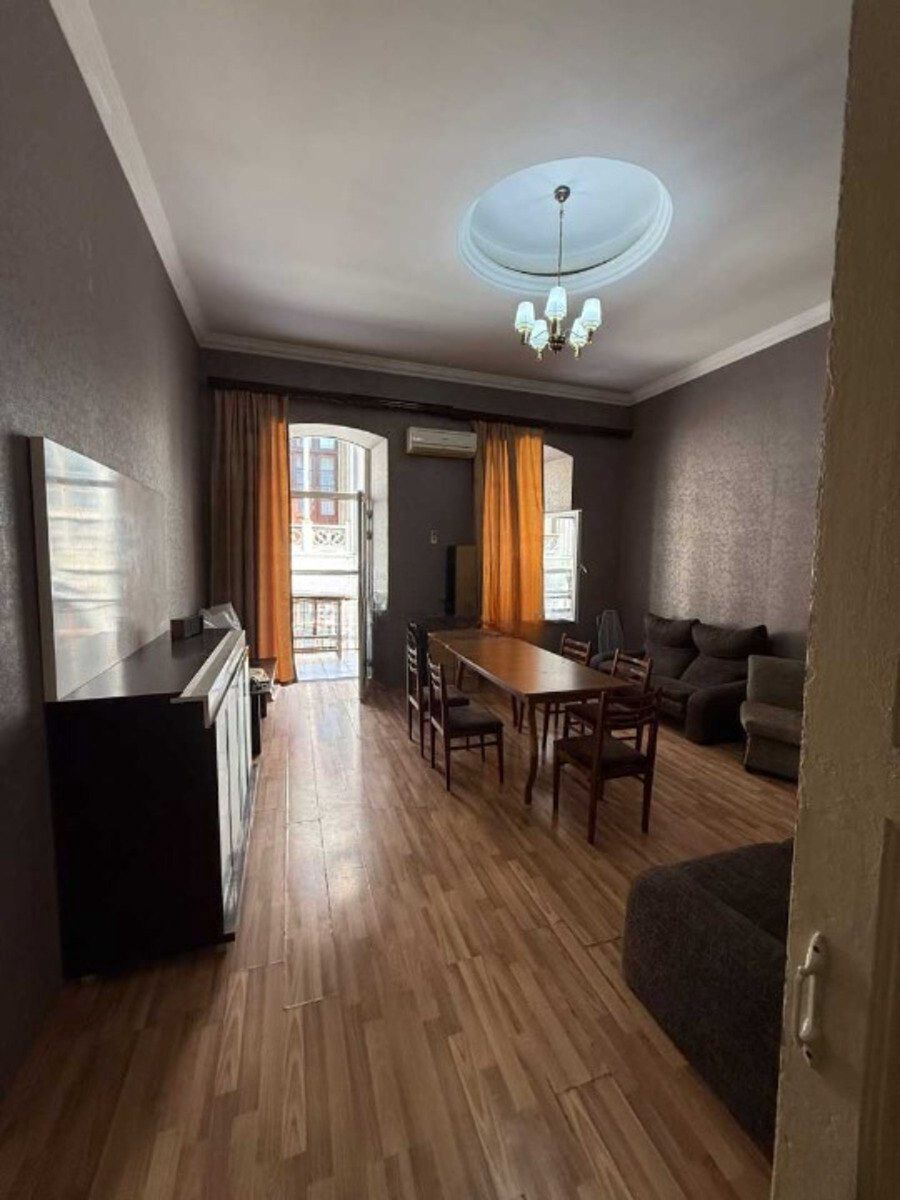 Satılır 2 otaqlı köhnə tikili 60 m² — Mənzil, Bakı (6)