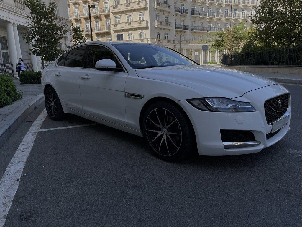 Jaguar XF, 2.0 L, 2017 il, 101 000 km — Avtomobillər, Bakı (4)