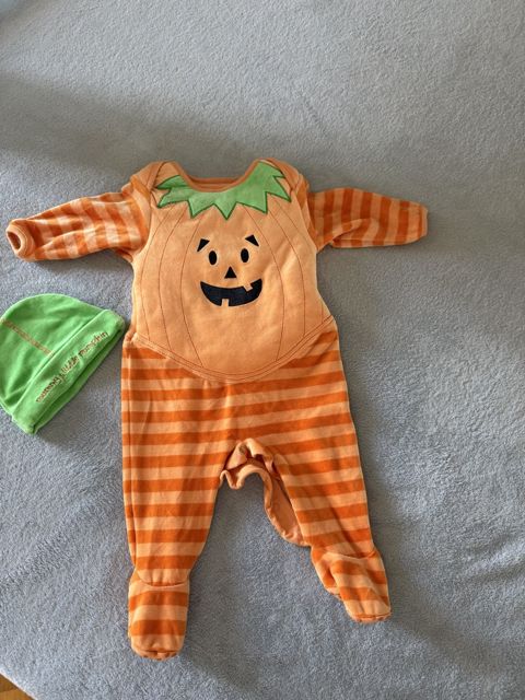 Halloween costume — Bakı