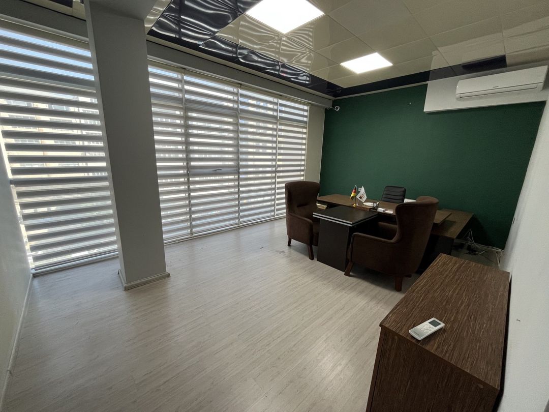 İcarəyə verilir 3 otaqlı ofis 75 m² — Ofis, Bakı