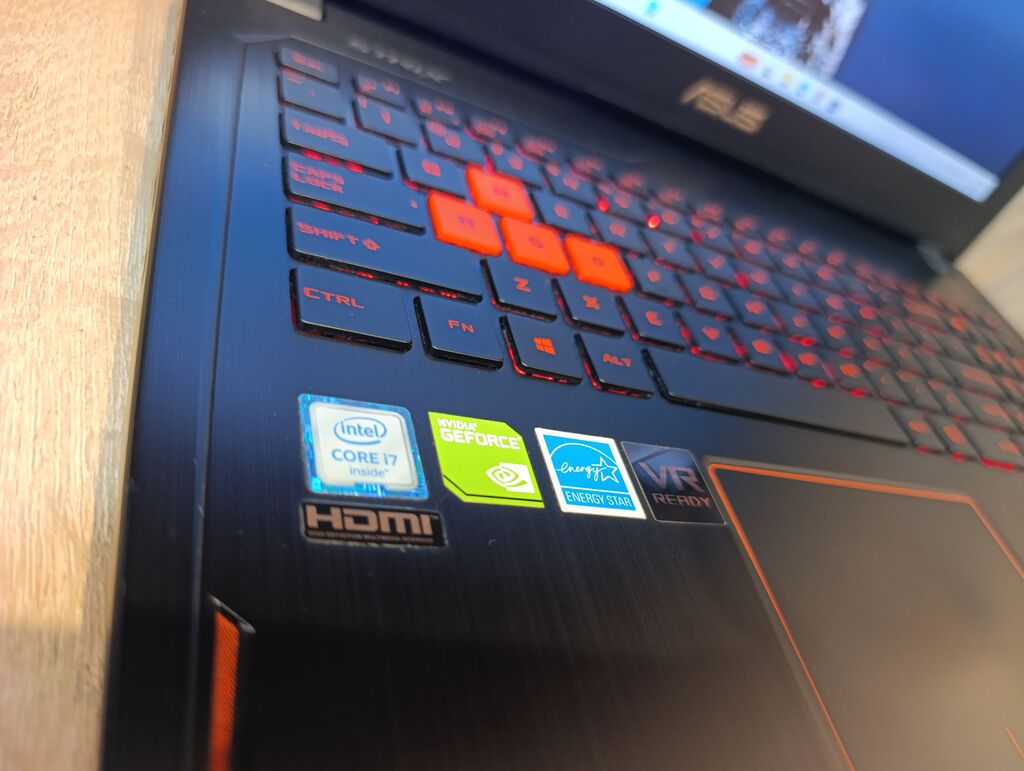 Asus rog strıx GL502VM — Asus, Bakı (5)