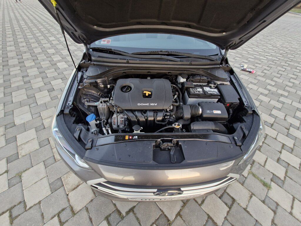 Hyundai Elantra, 2.0 L, 2018 il, 102 000 km — Avtomobillər, Bakı (12)