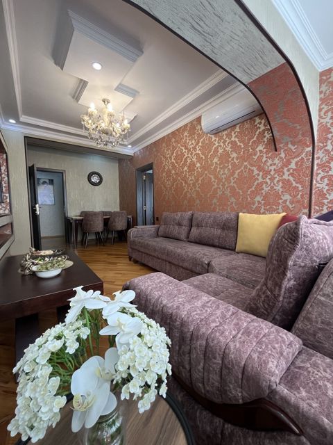 Satılır 3 otaqlı yeni tikili 74 m² — Bakı