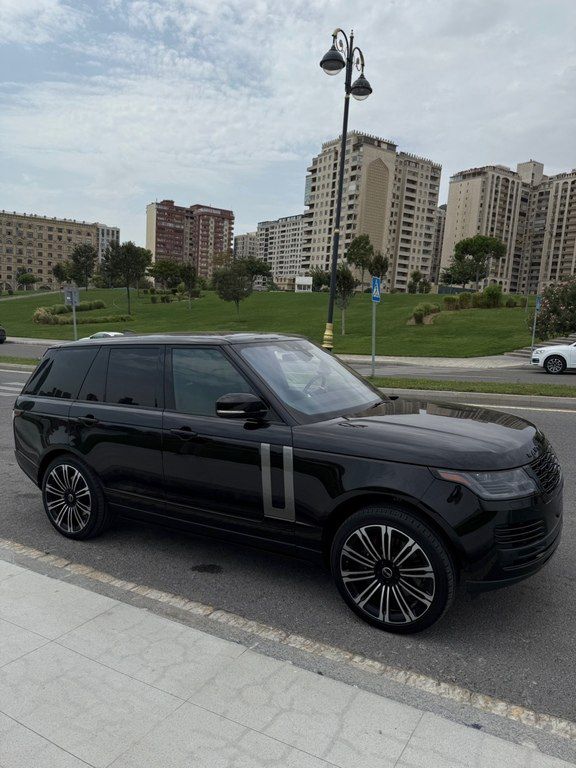 Land Rover Range Rover, 3.0 L, 2019 il, 102 000 km — Avtomobillər, Bakı (4)