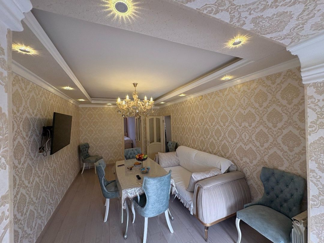 Satılır 2 otaqlı köhnə tikili 65 m² — Mənzil, Bakı (5)