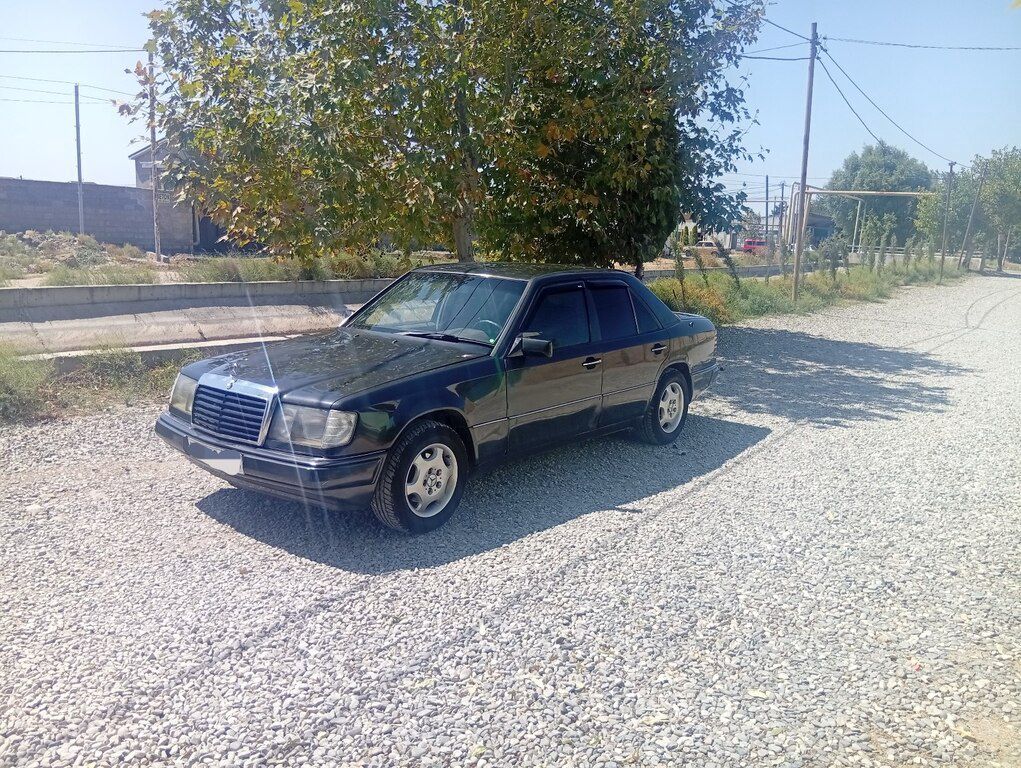 Mercedes E 200, 2.0 L, 1993 il, 599 334 km — Avtomobillər, Bakı