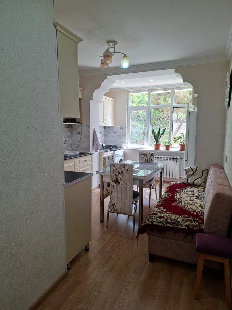 Satılır 3 otaqlı köhnə tikili 90 m² — Mənzil, Bakı (7)