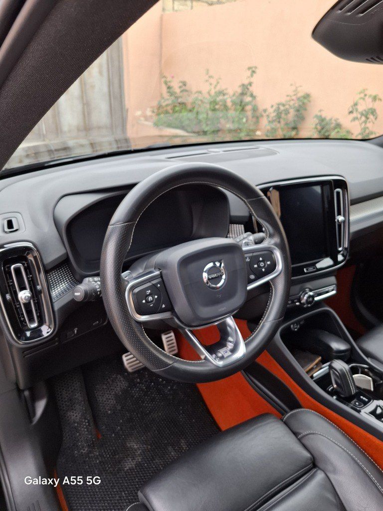 Volvo XC40, 2.0 L, 2019 il, 103 000 km — Avtomobillər, Sumqayıt (10)