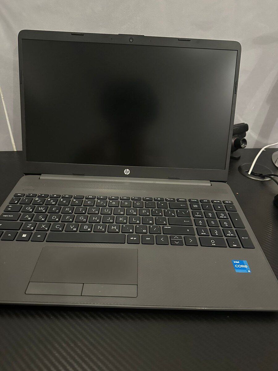 HP 250 G8 – Intel Core i3-1115G4 / 4GB RAM / 256GB — Noutbuklar, Bakı (4)