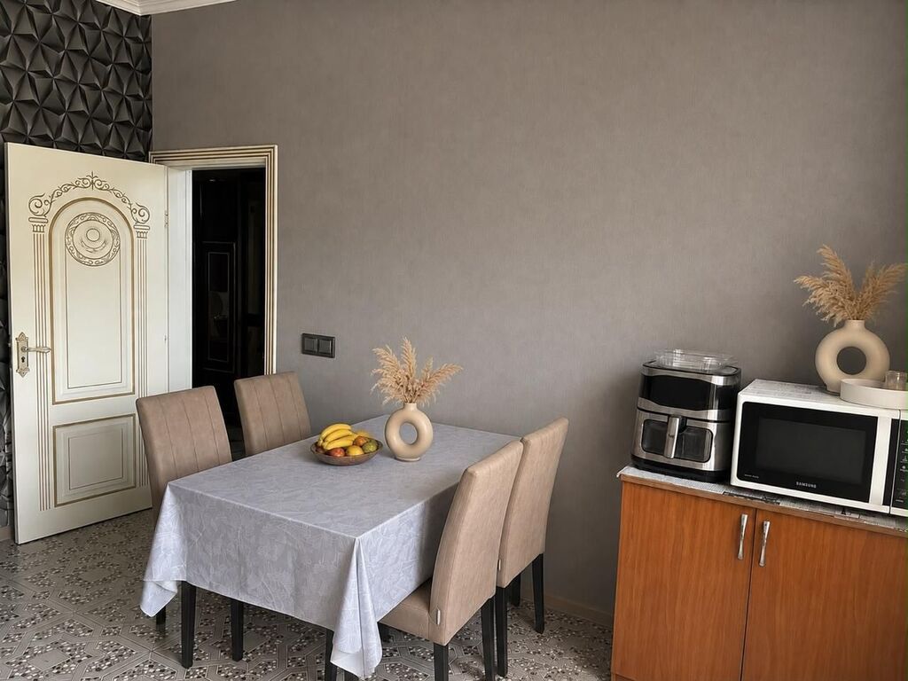 Şüvəlan qəs. 4 otaqlı, 130 kv. m, Yeni təmirli — Ev, villa, Bakı (7)