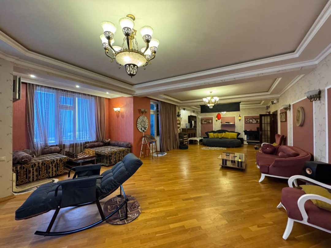 Satılır 5 otaqlı yeni tikili 300 m² — Mənzil, Bakı (5)