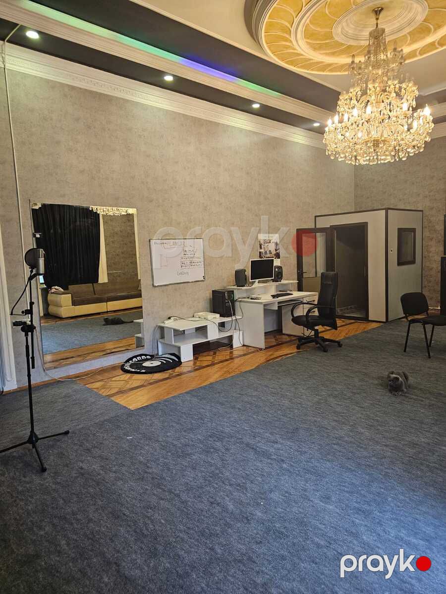Satılır 6 otaqlı köhnə tikili 250 m² — Mənzil, Bakı (2)