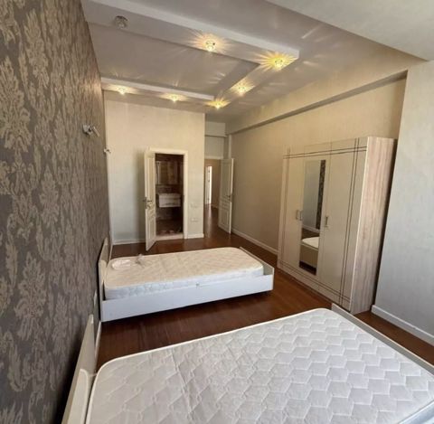 3-otaqlı yeni tikili kirayə verilir, 8 Noyabr m., 120 m² — Bakı