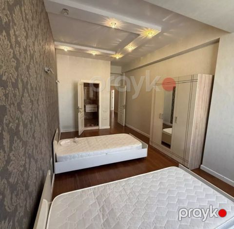 3-otaqlı yeni tikili kirayə verilir, 8 Noyabr m., 120 m²
