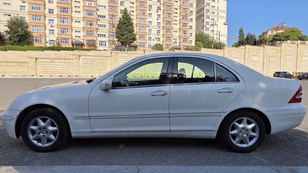 Mercedes C 200, 2.0 L, 2003 il, 186 900 km — Avtomobillər, Bakı (10)