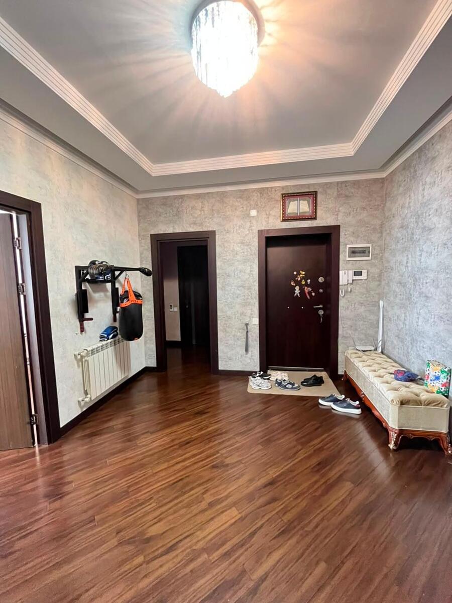 Satılır 3 otaqlı yeni tikili 130 m² — Mənzil, Bakı (12)