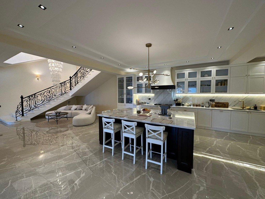 İcarəyə verilir 8 otaqlı həyət evi/bağ evi 600 m² — Ev, villa, Bakı (10)