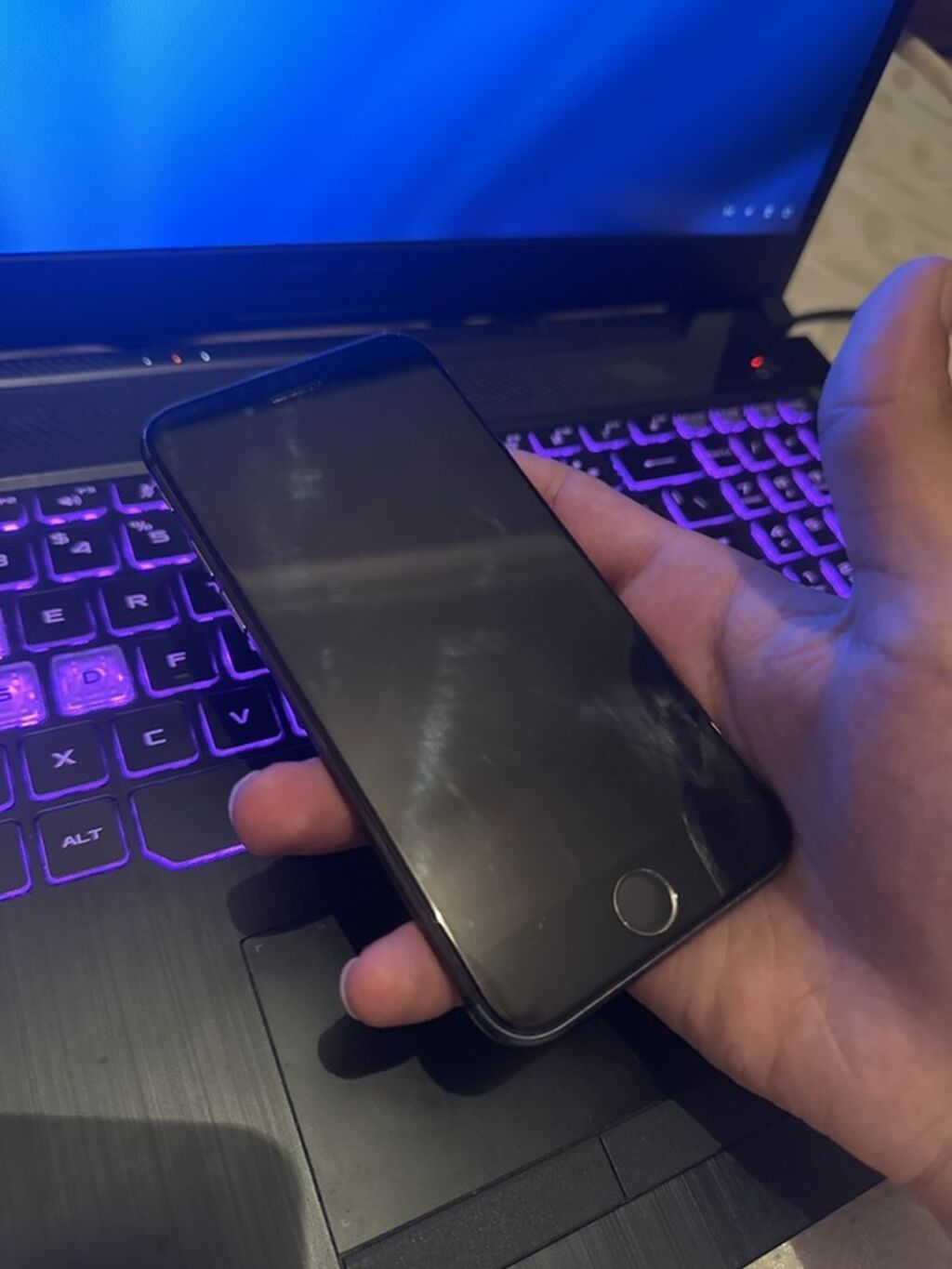 IPhone 8, 256 GB, Qara, Barmaq izi — Apple iPhone, Bakı (3)