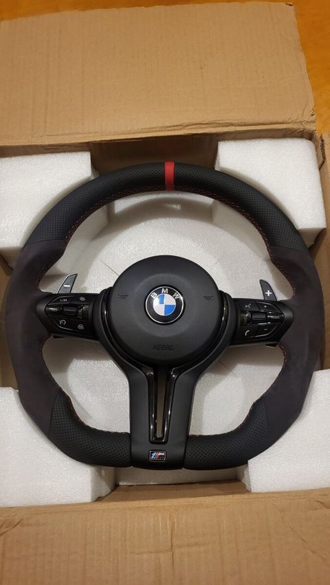 BMW M sükanı — Bakı