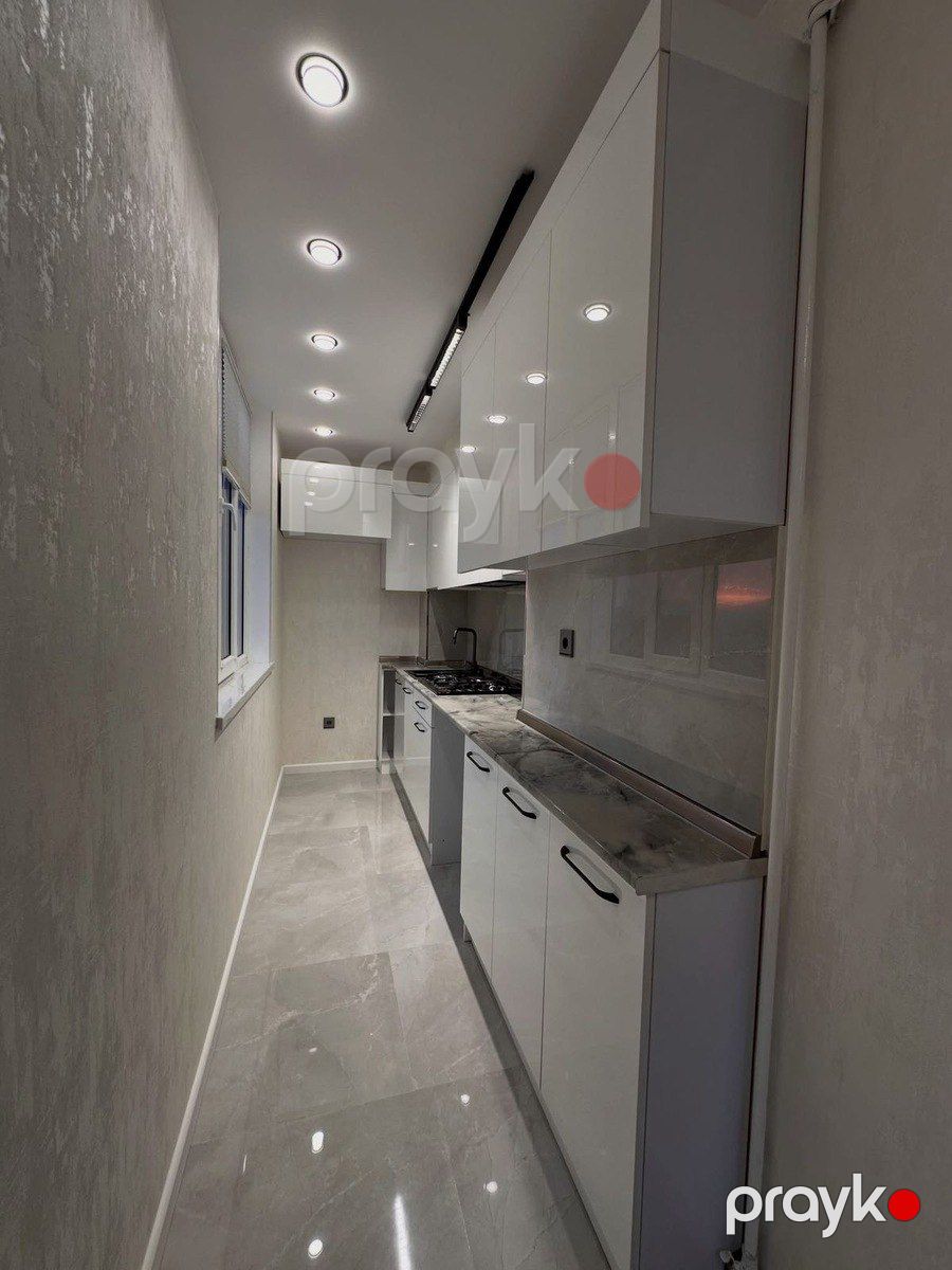Satılır 3 otaqlı köhnə tikili 65 m² — Mənzil, Bakı (8)