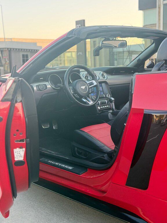 Ford Mustang, 2.3 L, 2020 il, 97 000 km — Avtomobillər, Bakı (7)