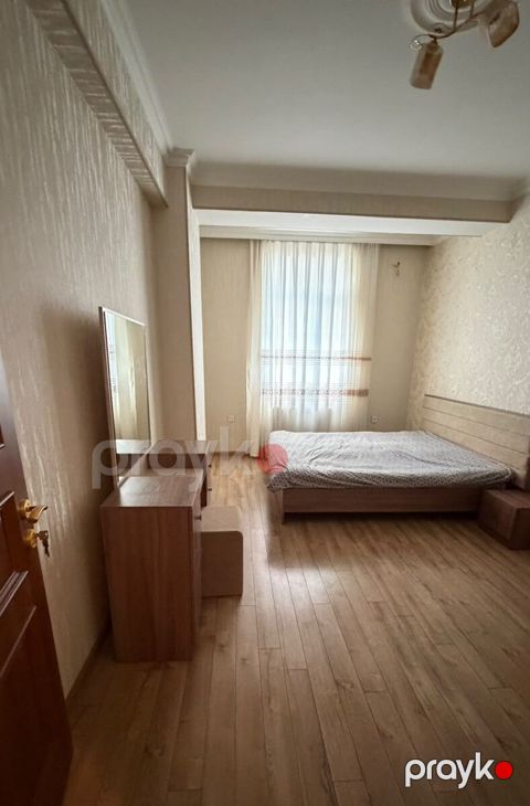 İcarəyə verilir 2 otaqlı yeni tikili 90 m²