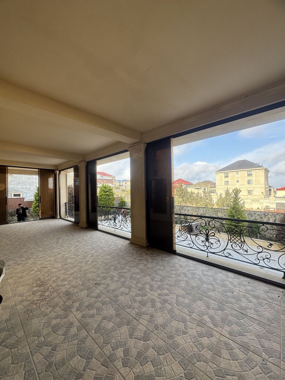 Satılır 6 otaqlı həyət evi/bağ evi 400 m² — Ev, villa, Bakı (6)