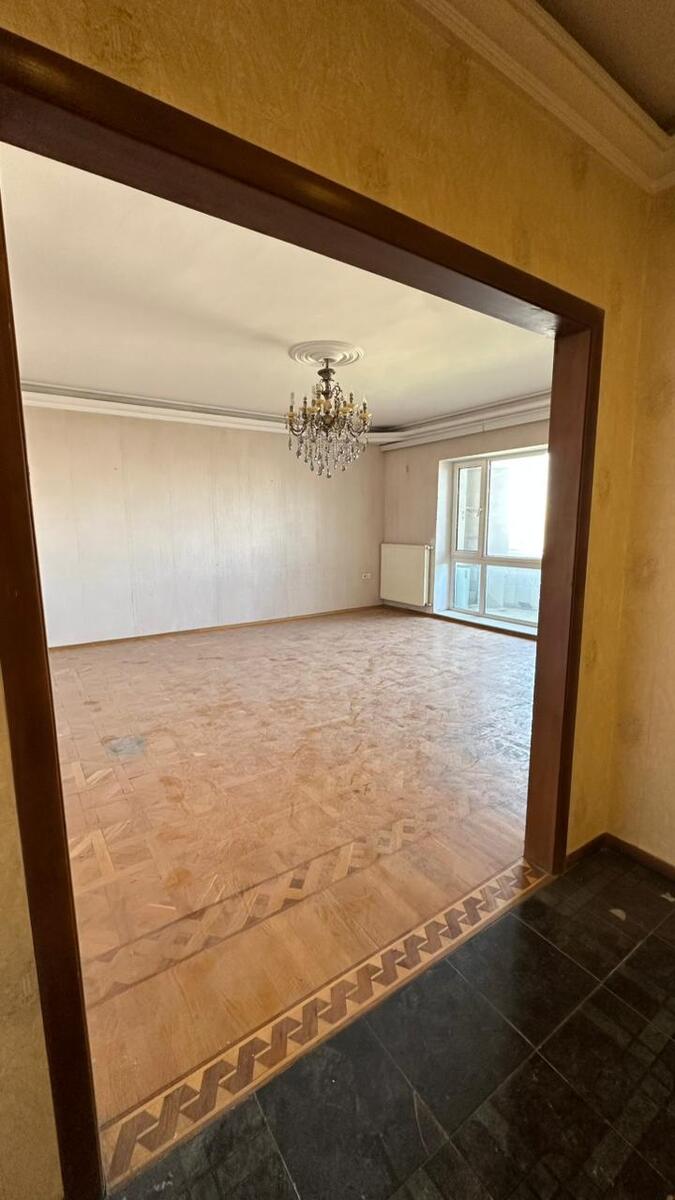 Satılır 3 otaqlı yeni tikili 140 m² — Mənzil, Bakı (5)